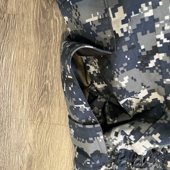 US Navy Working Parka Jacket Medium Long Digital Blue Camo Military PTFE Cinched - Picture 10 of 11
